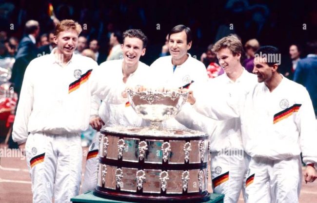 Tim tenis Jerman saat menjuarai Piala Davis 1993. (Foto: alamy)