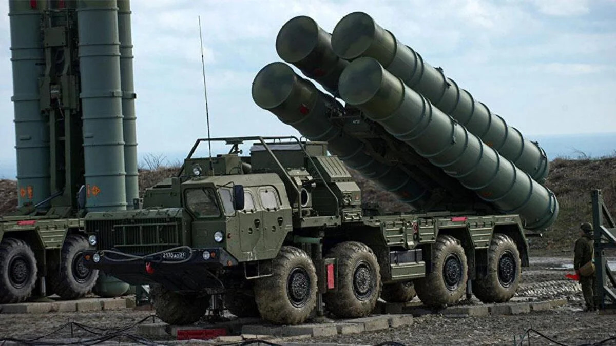 Peralatan rudal S-400. Rudal Nuklir Rusia Siaga di Belarus