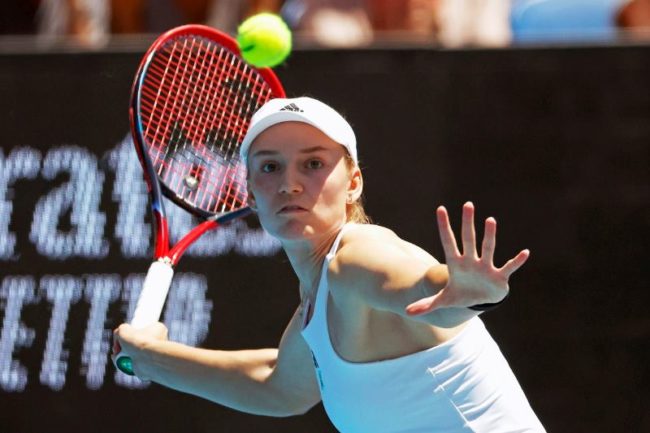 Elena Rybakina di Australian Open 2023. (Foto: the independent)