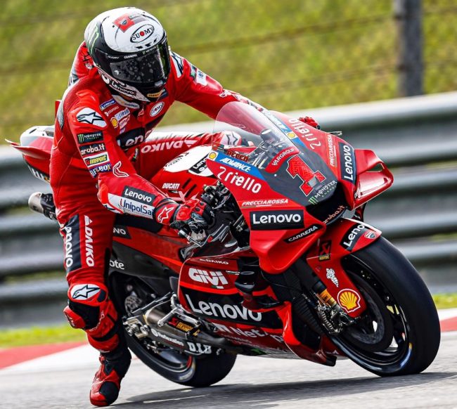 Francesco Bagnaia dengan motor nomor 1 di hari pertama tes Sepang tes pramusim MotoGP 2023. (Foto: Ducati Corse)