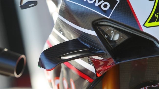 Winglet baru pada Ducati Paginale V4 R sebagai evolusi untuk bertarung di WSBK 2023. (Foto: WorldSBK)