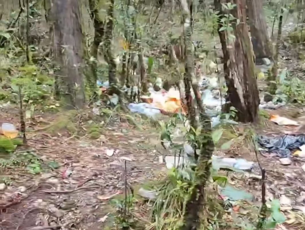 video viral Gunung Gede Pangrango penuh sampah (tangkapan layar)
