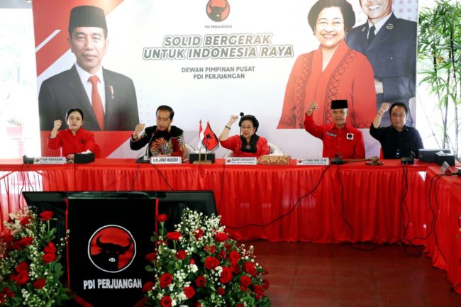 Ketum PDIP Megawati Soekarnoputri menetapkan Ganjar Pranowo sebagai calon presiden 2024.