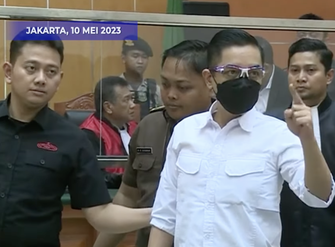 Mantan Kapolres Bukittinggi AKBP Doddy Prawiranegara divonis selama 17 tahun penjara