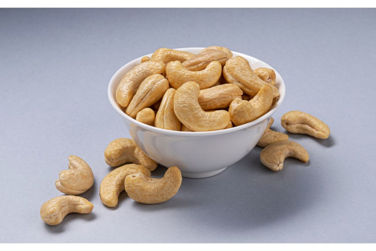 Manfaat Kacang Mete, Benarkah Bikin Asam Urat