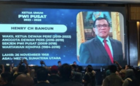 Hendry CH Bangun terpilih sebagai Ketua Umum Persatuan Wartawan Indonesia (PWI) Pusat dalam Kongres XXV PWI yang digelar di El Hotel, Kota Bandung, Jawa Barat.