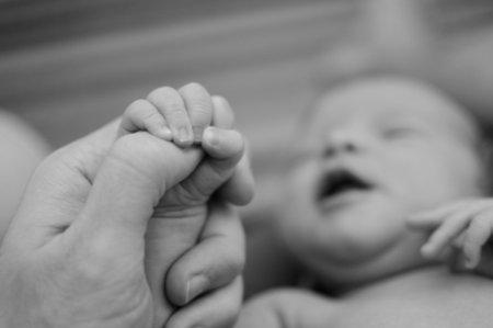 Kenali tanda-tanda awal autisme pada bayi