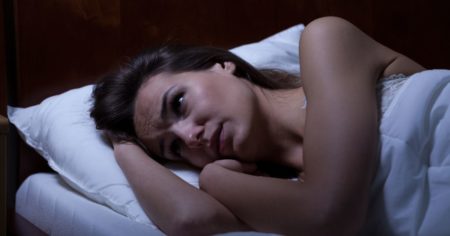 Penyebab Seseorang Merasakan Sosok Tak Kasat Mata saat Tidur