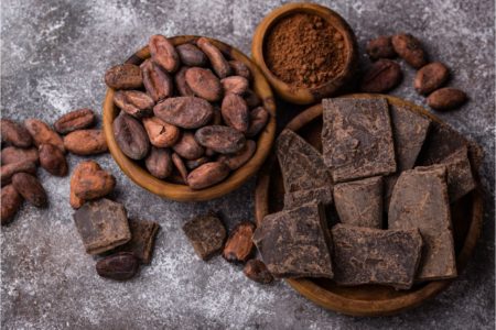 Manfaat Kesehatan Buah Coklat Antioksidan dan Mood yang Ditingkatkan