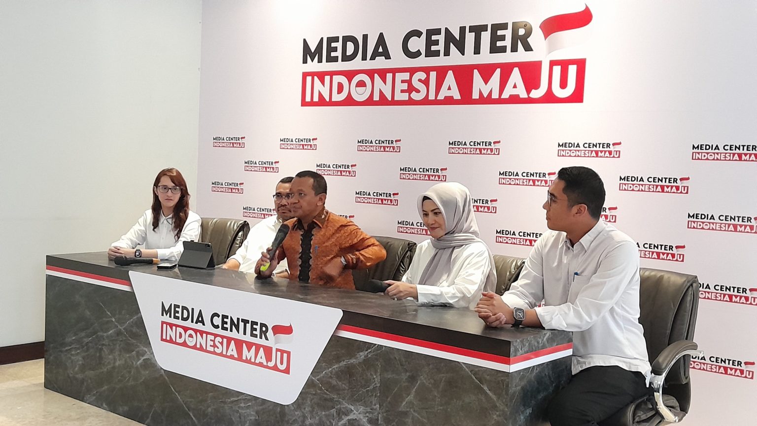 Media Center Indonesia Maju Bukan untuk Copras-capres