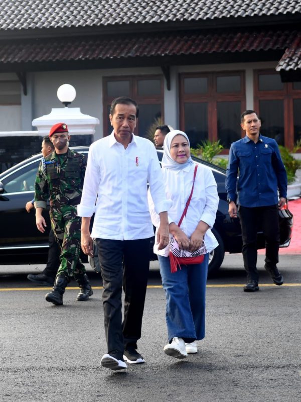 Presiden Jokowi Resmikan Terminal di Jawa