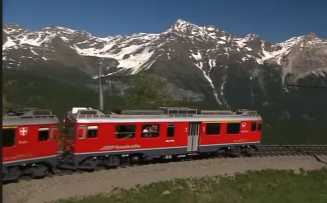Bernina Express di Swiss, salah satu jalur kereta api paling ekstrem di dunia (Dok YouTube Support)