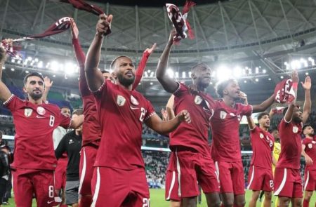 Timnas Qatar berhasil melaju ke final Piala Asia 2023 setelah mengalahkan Timnas Iran 3-2 pada laga semifinal