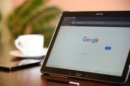 Mendebat Implikasi Peraturan Publisher Right pada Google: Inilah Perspektif Google dan Kementerian Komunikasi dan Informatika (Kemenkominfo)