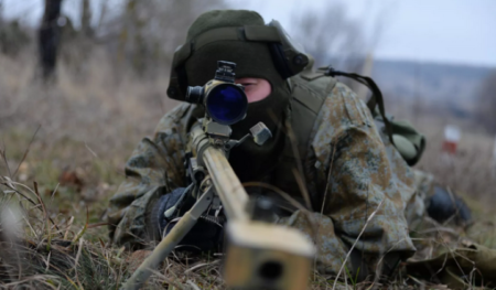 Senapan sniper Rusia anti-materi MTs-572 terbaru Rusia akan prajurit Moskow