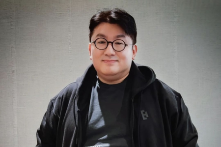 Gaji yang diterima Ketua HYBE Bang Si Hyuk (Instagram.com/@hitmanb72).