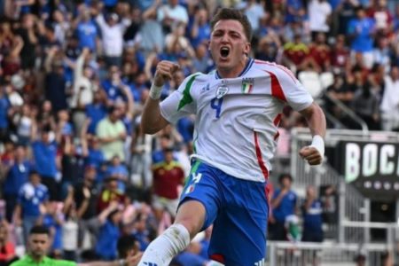 Brace Mateo Retegui antarkan Italia raih kemenangan atas Venezuela