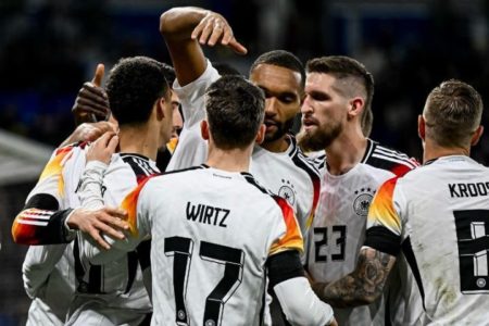 Timnas Jerman berhasil mengalahkan Timnas Prancis dengan skor 2-0 pada laga uji coba di Groupama Stadium