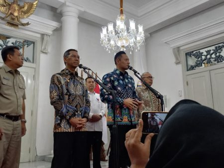 AHY Deklarasi Jakarta Selatan Kota Lengkap Pemetaan Tanah