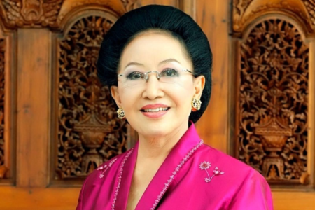 Profil mooryati soedibyo, perjalanan sang empu jamu dari mustika ratu hingga ide kontes kecantikan puteri indonesia