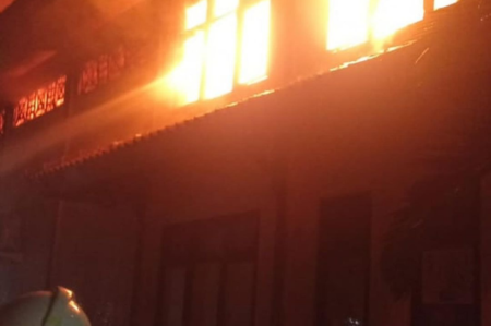 Gudang Obat di Cengkareng Terbakar, Pemadam Kebakaran Kerahkan 80 Personel