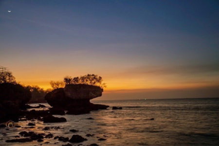 5 rekomendasi destinasi wisata terbaik di bali untuk menikmati sunset yang indah, simak ulasannya!