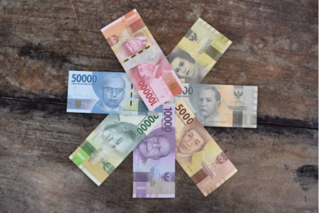 Rupiah menguat terhadap dolar AS, dibawah Rp 16.000. (Foto: Pexels/Robert Lens)