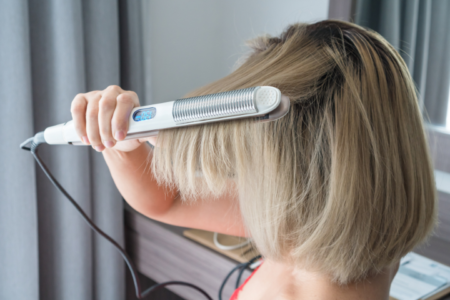 5 tips merawat rambut saat menggunakan catokan atau hair dryer, rahasia cantik tanpa merusak rambut!