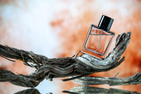 Ciri-ciri parfum kedaluwarsa dan tips penyimpanan agar aromanya tetap segar